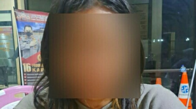 Pelaku ZT (18) saat diamankan polisi. (Fto/Ist)